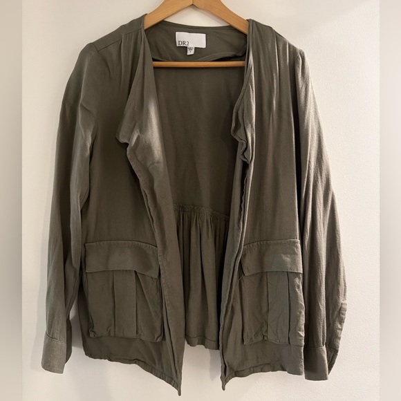 DR2 Sweaters - DR2 Women's Light Weight Jacket in Olive Green with Ruffle Back